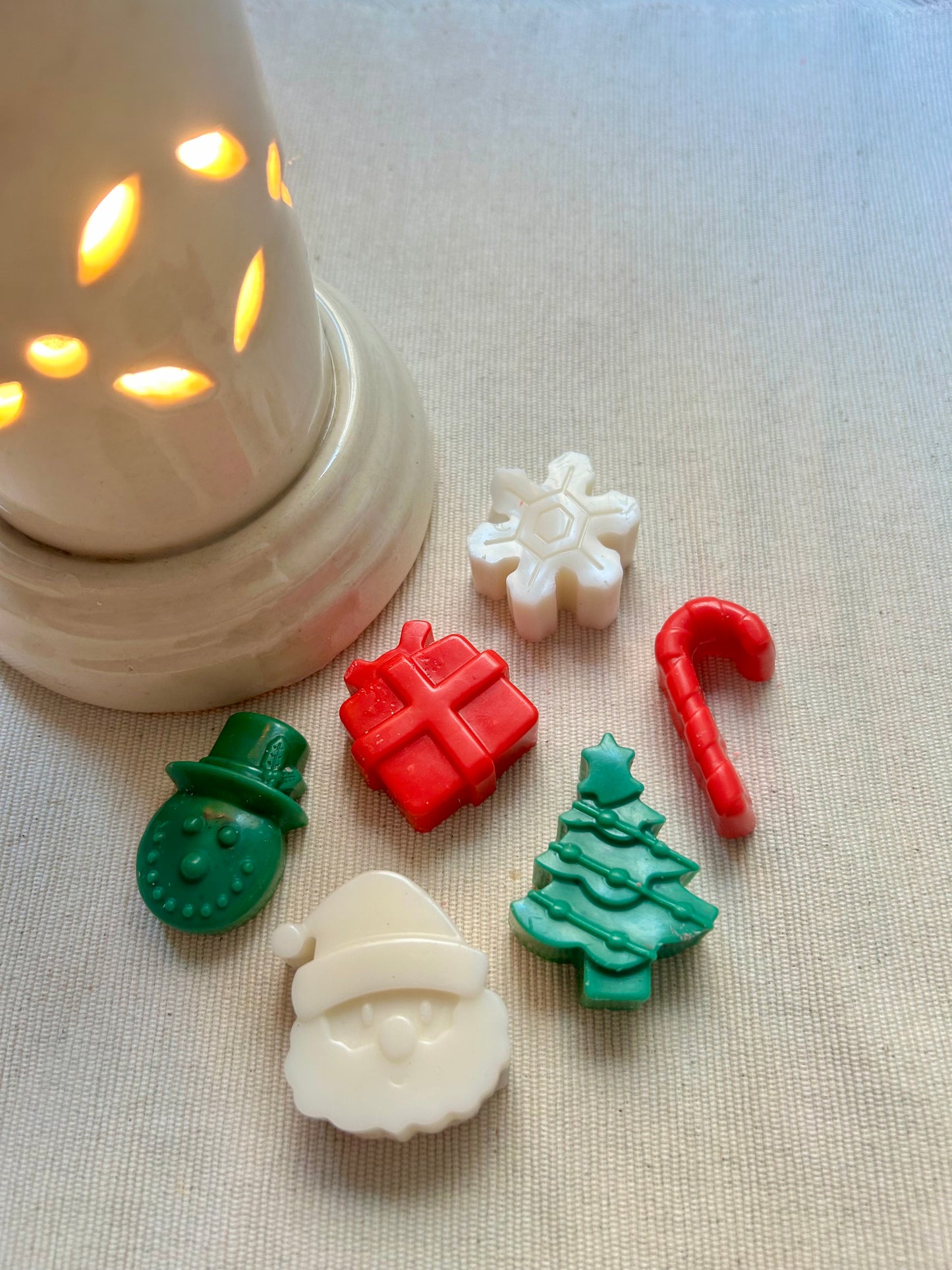 Christmas Themed - Soy Wax Melts