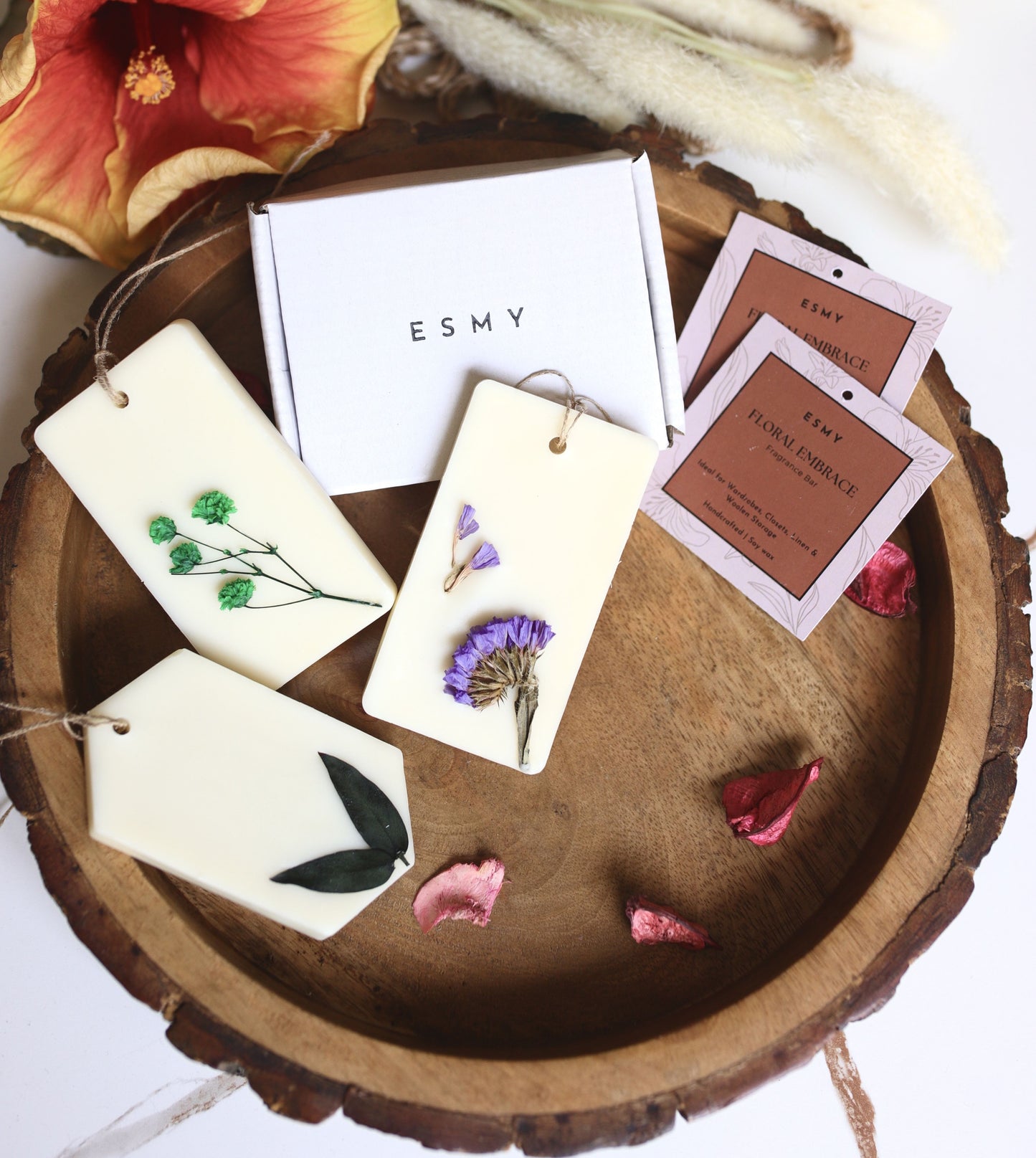 Floral Embrace - Wax Tablet